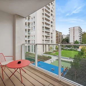 Apartment Limehome Via Stresa, Mailand