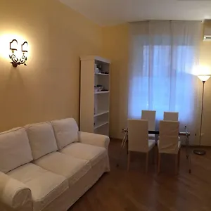 Appartement 3 Via Guglielmo Koerner, Milan